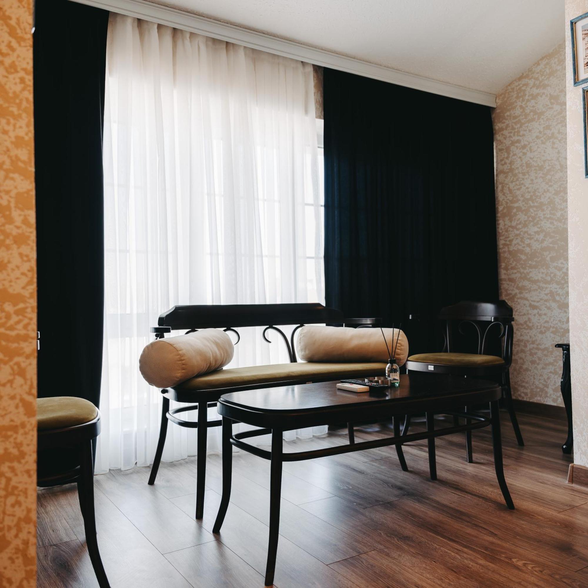 Avrasya Inn Hotel Baku Ngoại thất bức ảnh